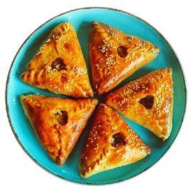 {{photo.Alt || photo.Description || 'Эчпочмак'}}