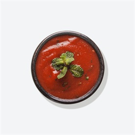 {{photo.Alt || photo.Description || 'Красный томатный'}}